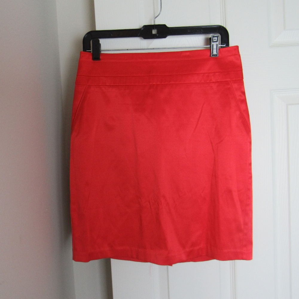 Forever 21 Orange Skirt w/split and faux pockets L